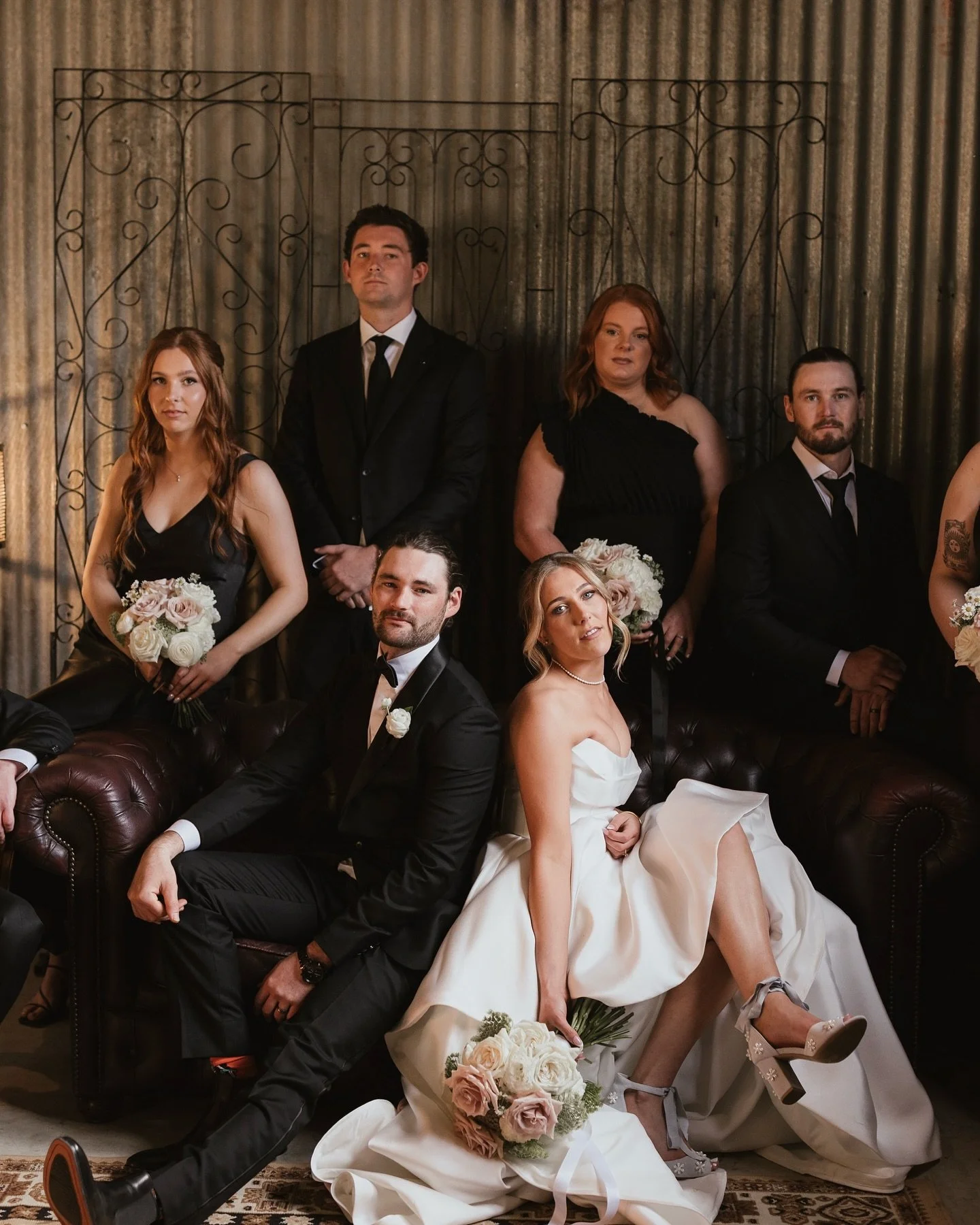 C A I T L Y N +  W I L L
Some weddings just hit differently. This was one of them. From the moment I arrived at Woodburn Homestead, I knew Caitlyn and Will were in for something special. This place is pure magic, a historic 1860s property nestled in