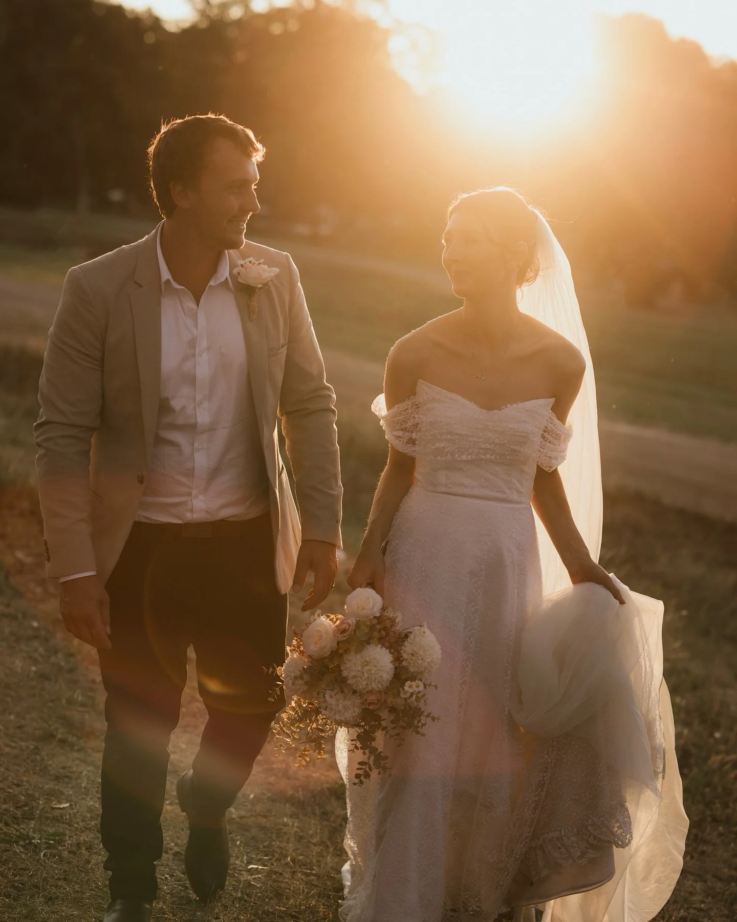 B R O O K L Y N +  B R E N N A N

No frills, no fuss. Just two legends tying the knot their way.

Surrounded by rolling hills and those Heritage Garden blooms, they kept it relaxed, real, and full of banter. A day where laughs came easy, the vibes we