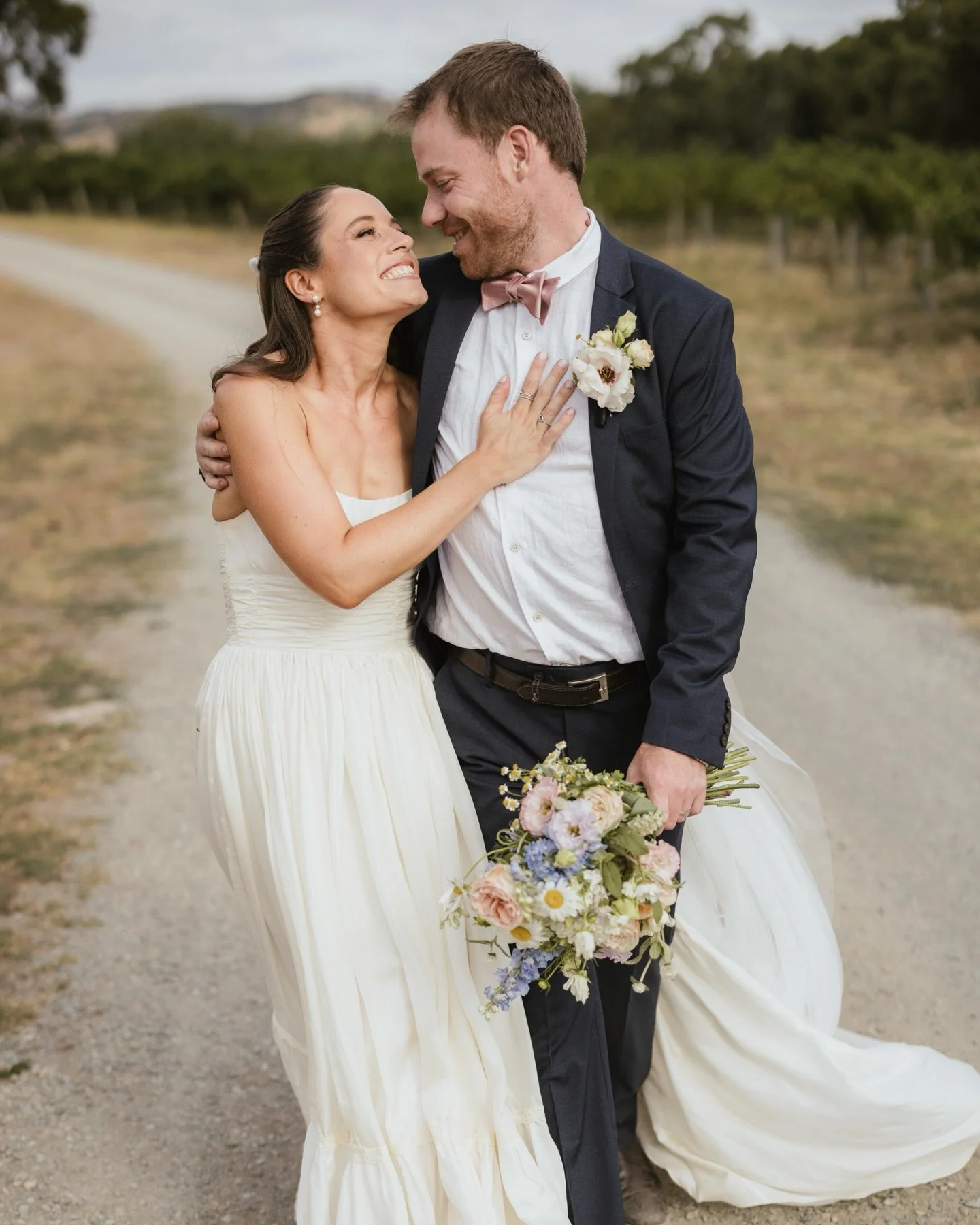 C A T I E +  D A V E

Some wedding days just hit different.

Catie and Dave at The Currant Shed was one of those days that felt effortless from the very first frame. The kind where everyone&rsquo;s relaxed, the laughter comes easy, and the love isn&r