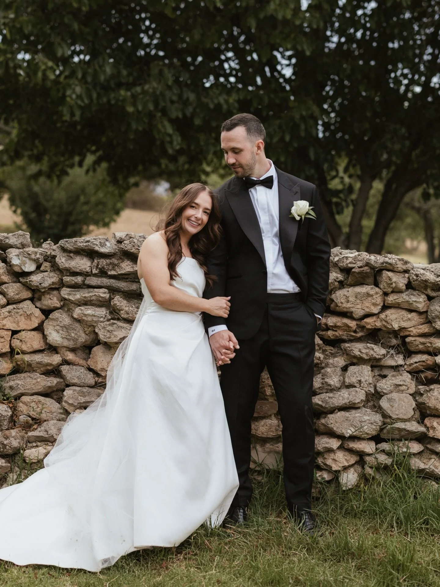 E M I L Y +  D A N I E L

This wasn&rsquo;t just a wedding, it was a statement.
Emily &amp; Daniel. Paxton Wines. Full hearts, dance floor chaos.
Exactly the kind of day we live for.

@daniel_shillabeer
@emily_shillabeer
Videographer @mitchelsonfilm
