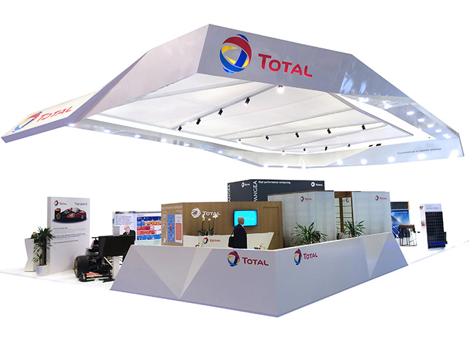 design-stand-total-salon-iptc-doha-agence-narrative