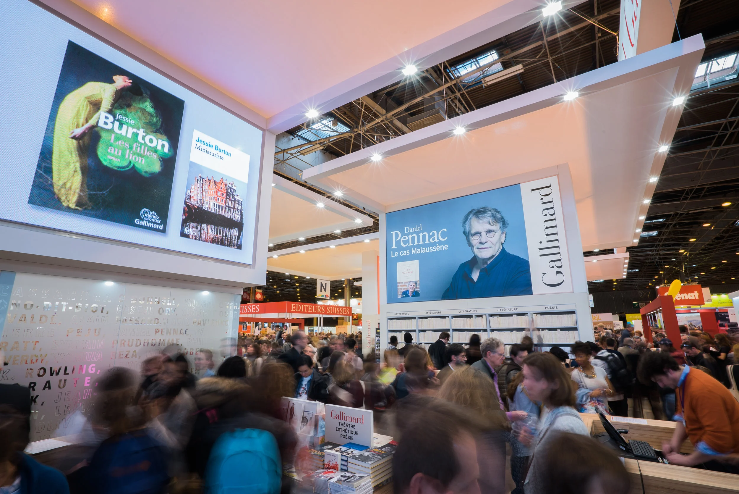 Stands Madrigal et Flammarion au salon du livre de Montreuil