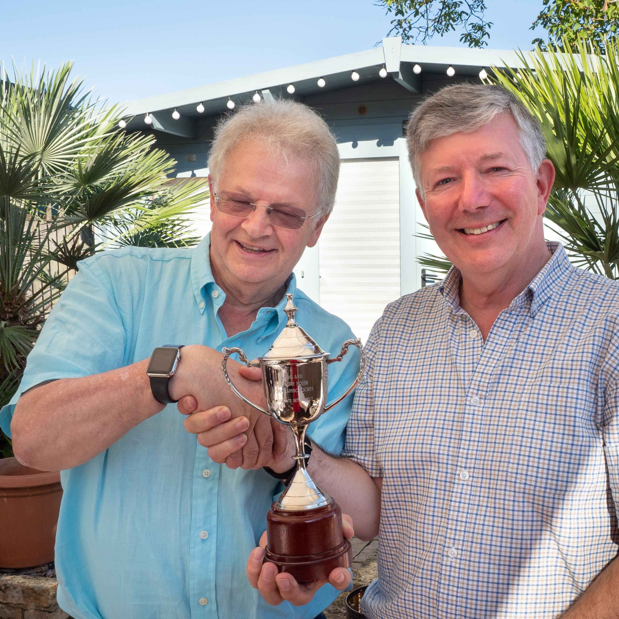 Paul Mason receives his trophy from EHHPS President Phil Dean