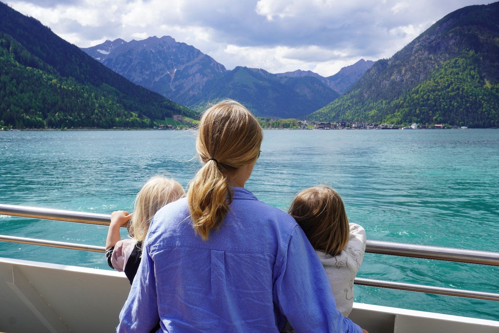 Vaikka kaikki ei ole hyvin, olen silti kiitollinen – hyvän huomaaminen vastavoimana elämän varjoille