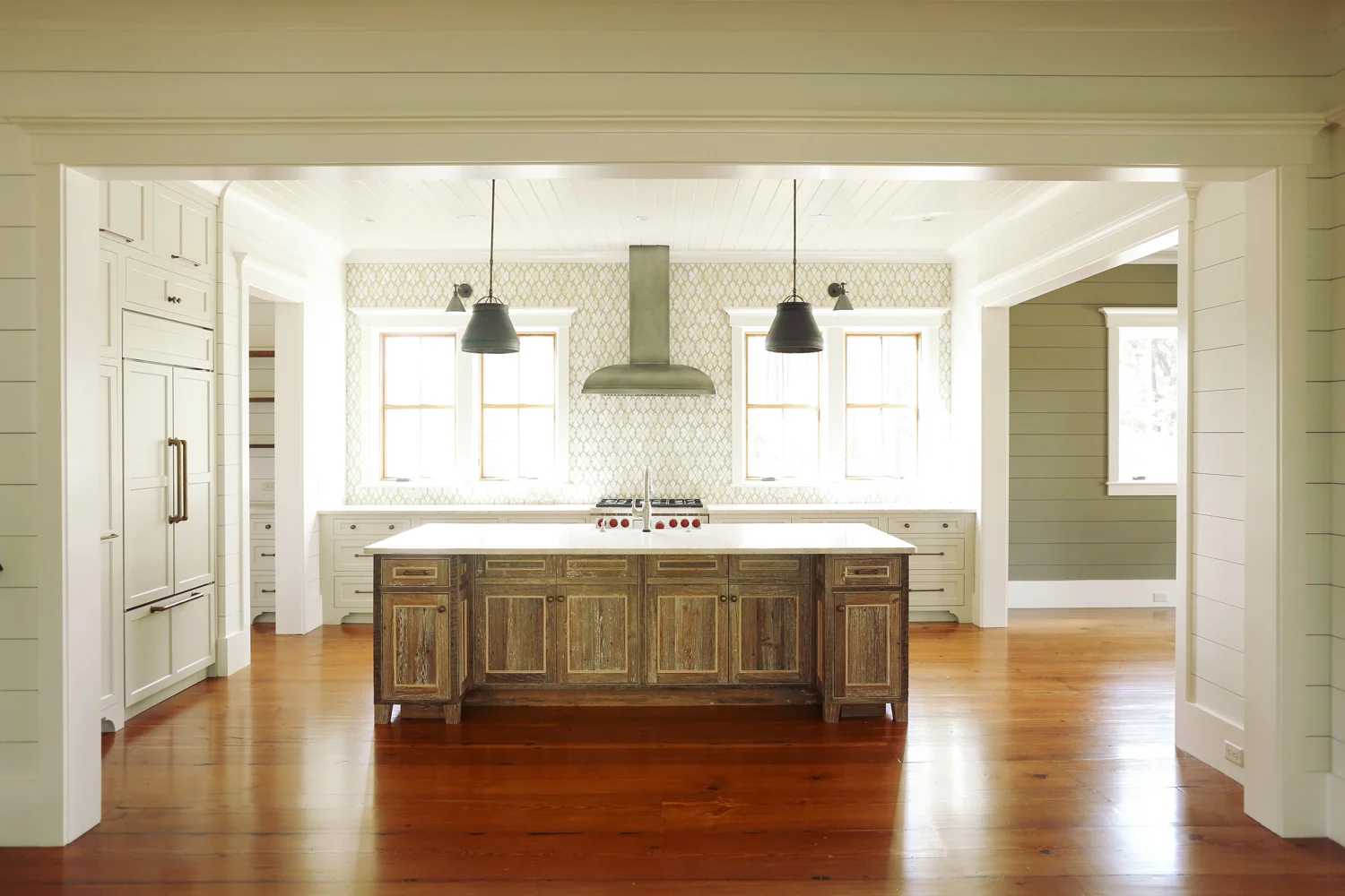 Home_4-11.jpg