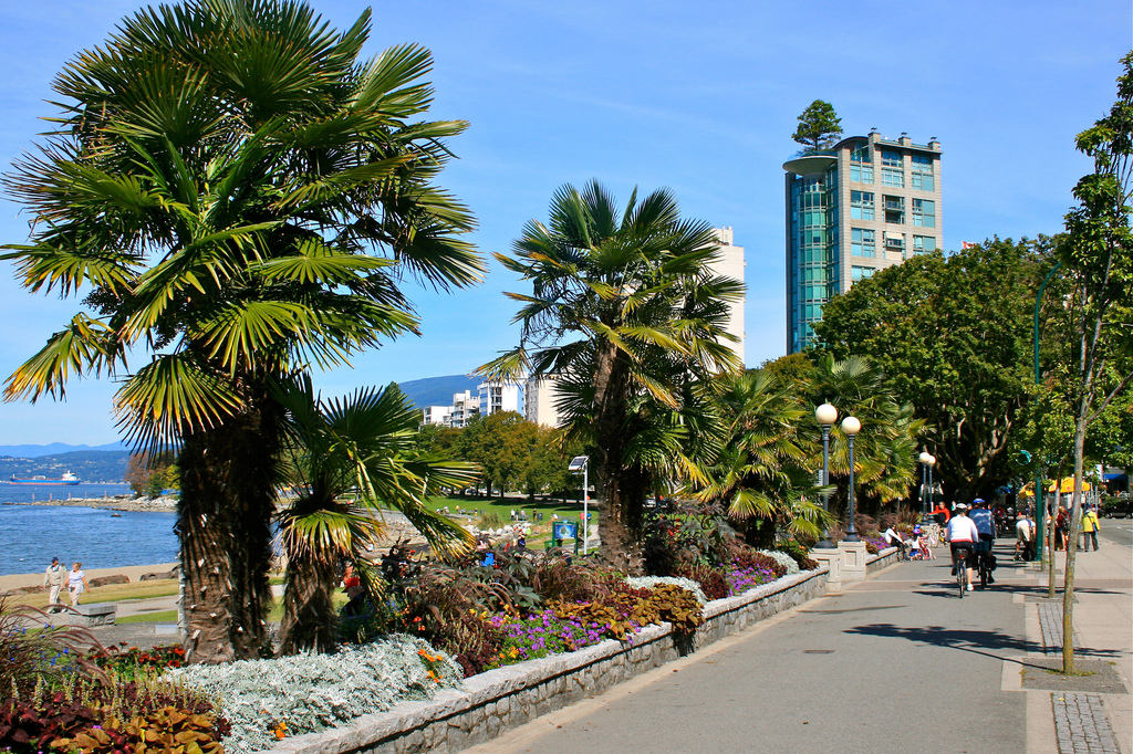 English Bay, Vancouver British Columbia | forum.skyscraperpage.com