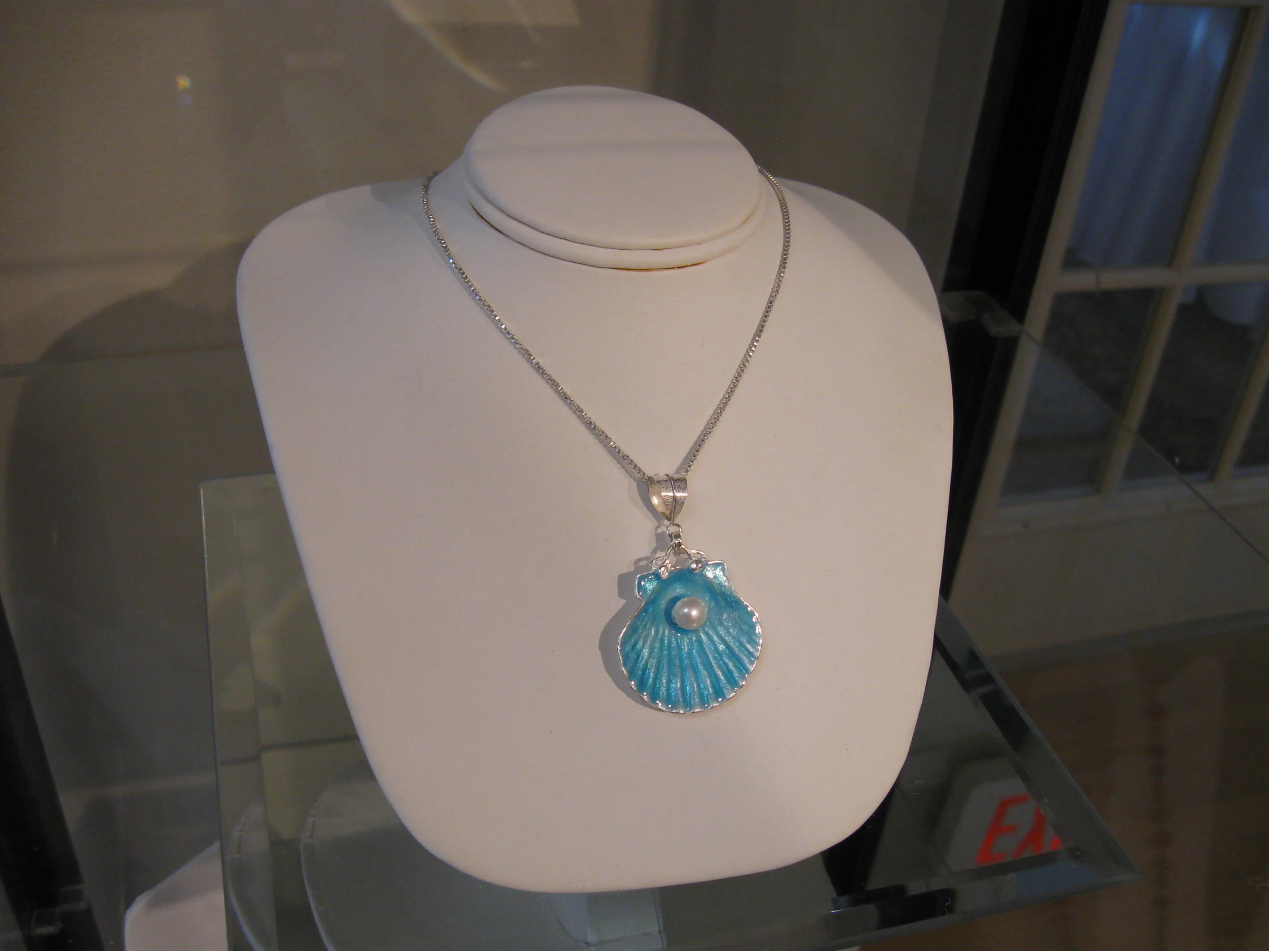 Elizabeth 	Best	Reversible Scallop Shell	Precious Metal Clay/Enamel	 $100 