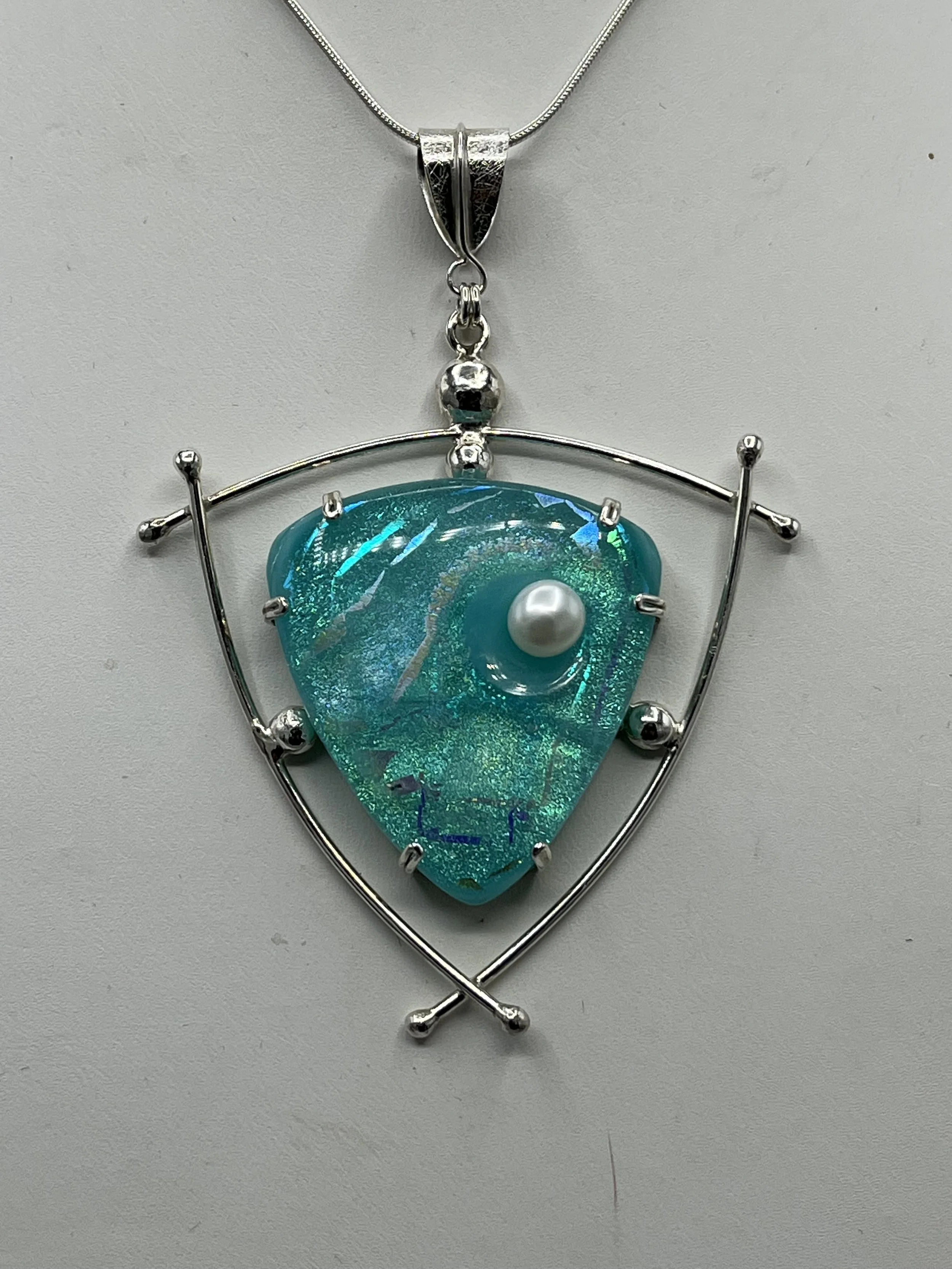 Elizabeth	Best	Trillion	Sterling/ Fused glass/Pearl	 $120 