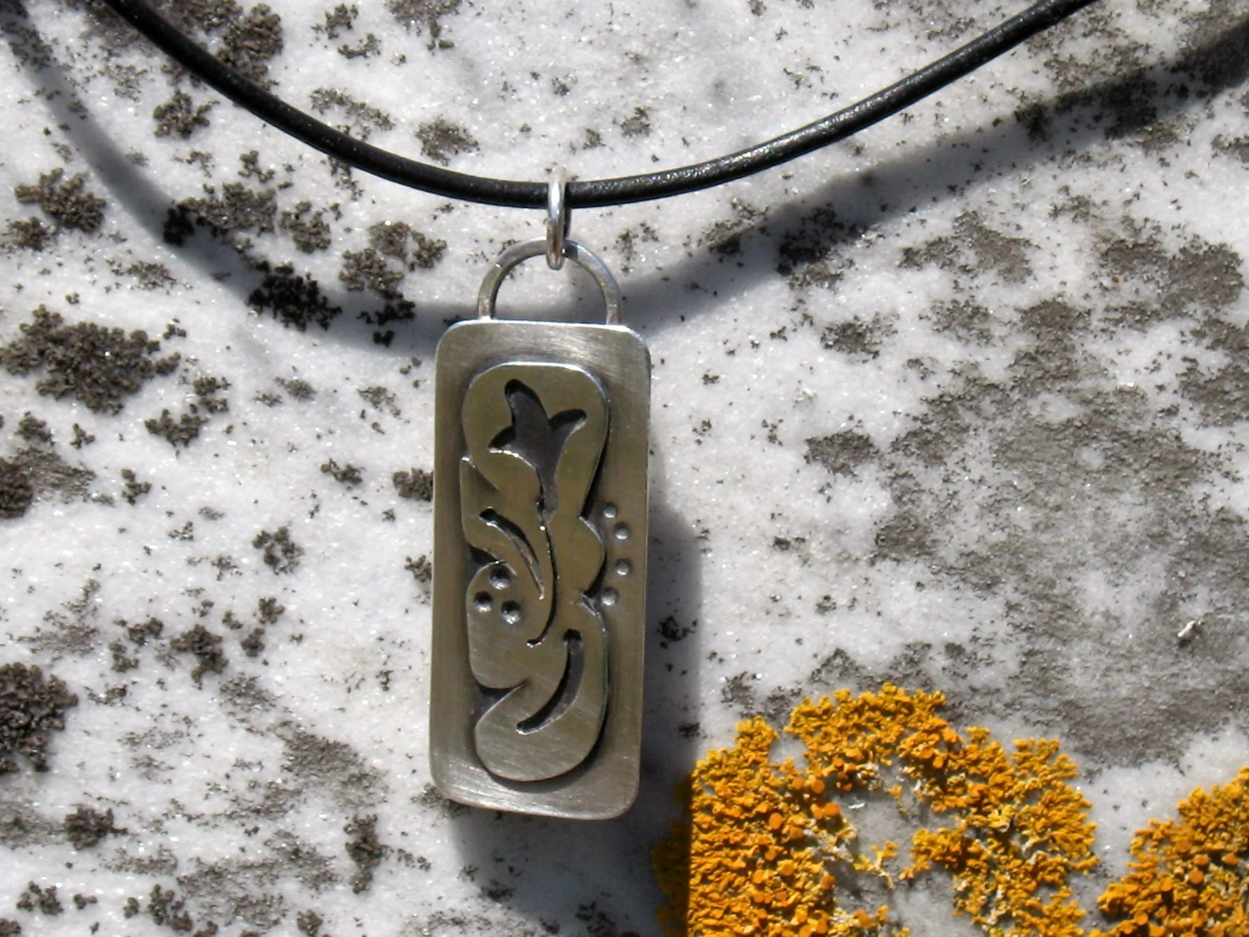 swedish pendant.JPG