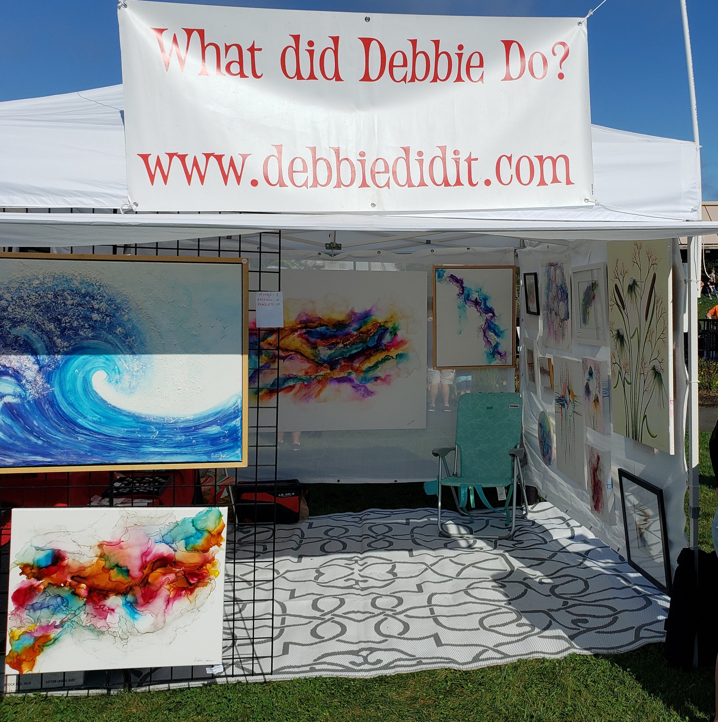 debbie johnson_debbiedidit_ What Did Debbie Do setup.jpg