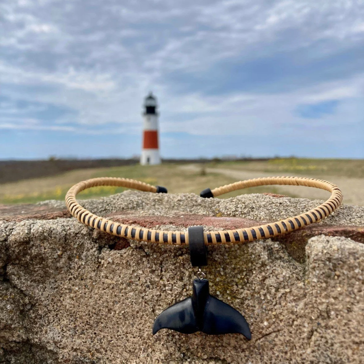 ✨ Lift Your Winter Spirits through the Art of Nantucket Weaving with artist Abby Fisher ✨
-Warm up the long, cold season by creating your own wearable art through the iconic Nantucket Lightship Basket tradition. 
-Join artist Abby Fisher for these co