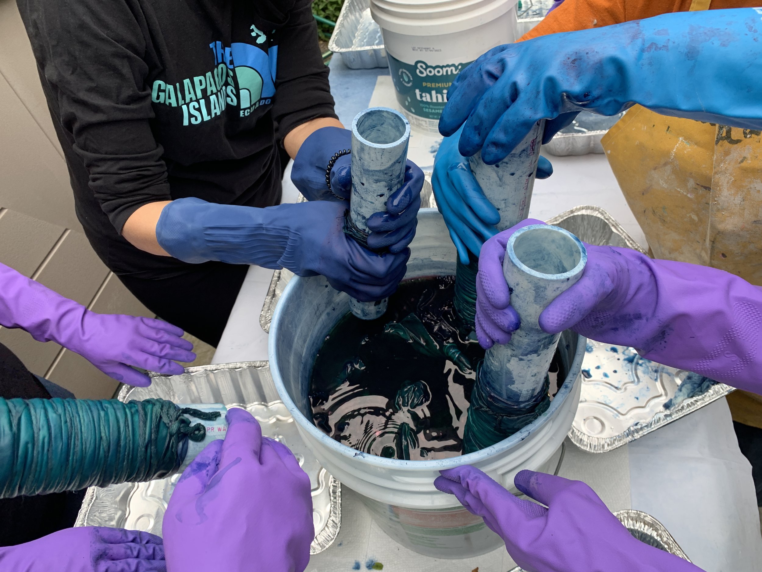 Shibori - around the Vat.JPG