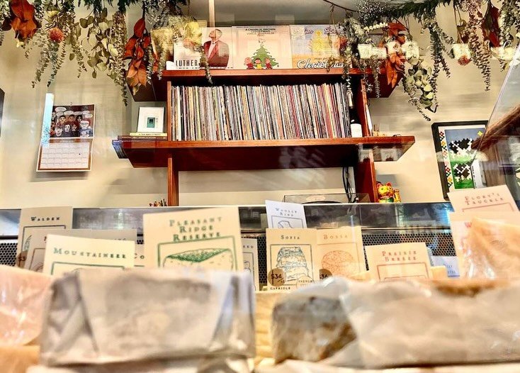 💫 Here we are- the home stretch! We have loved inhabiting our little cheese shop this holiday season- it truly feels like home (which is good because we&rsquo;ve spent a lot of time there). Eric made it extra festive feeling with his &ldquo;ceiling 