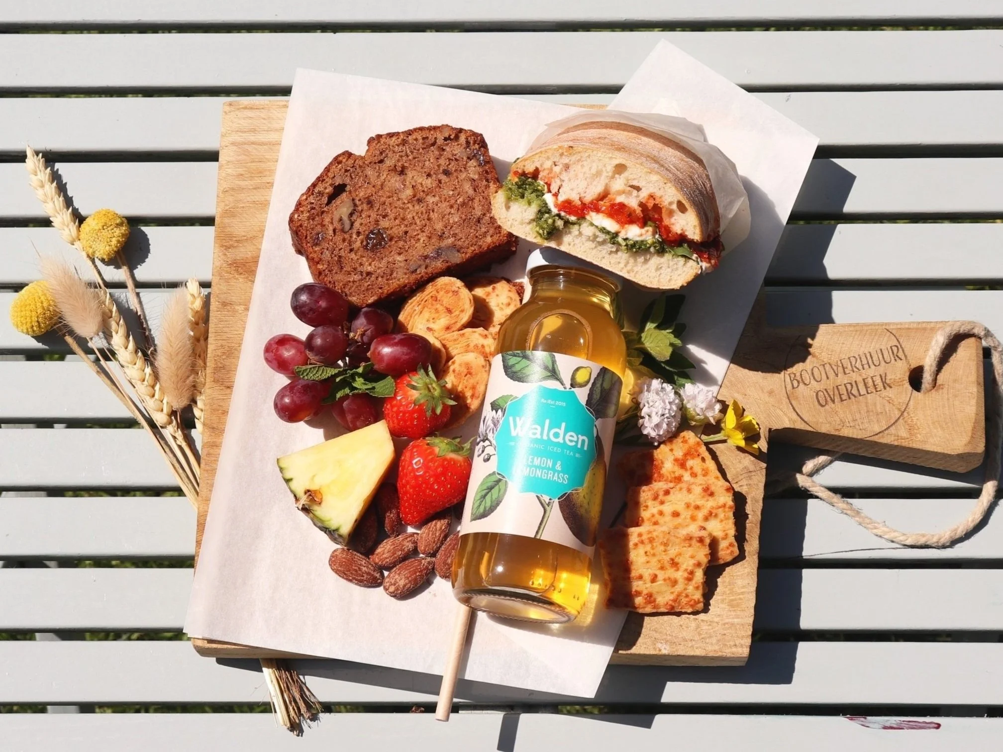 fresh picnic at boat rental near amsterdam