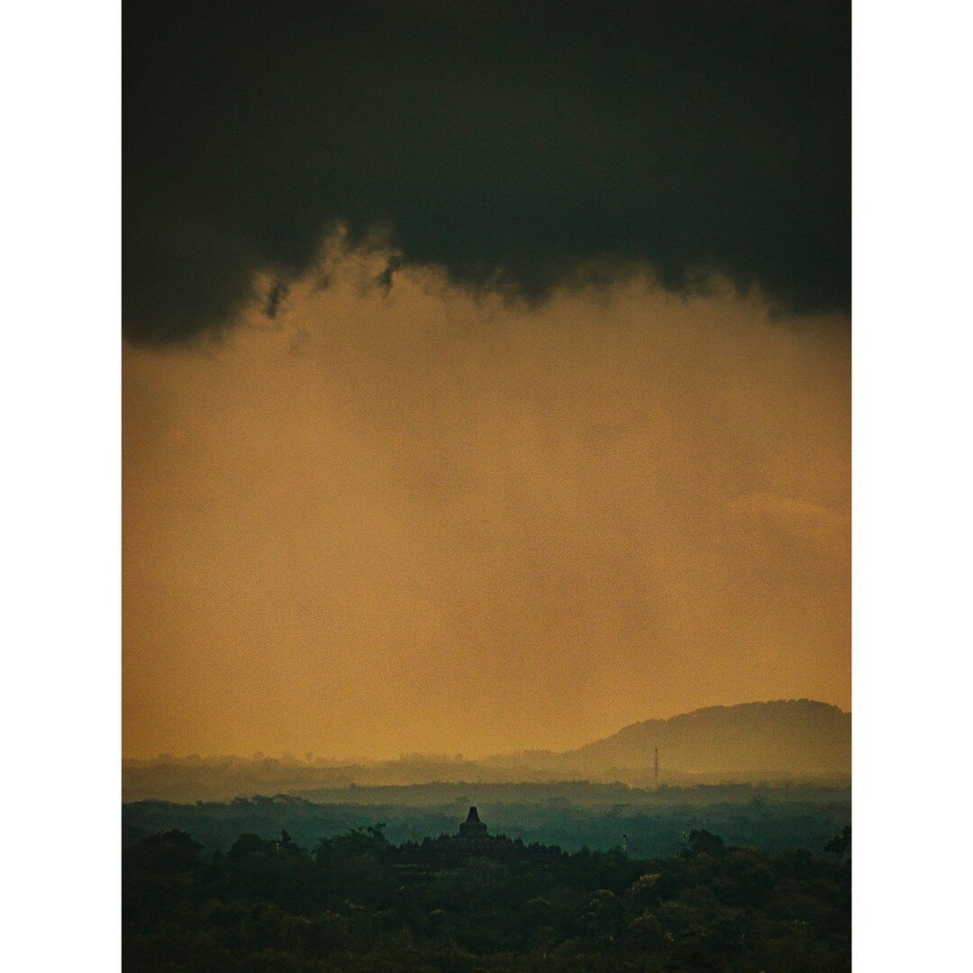 hypnotic #Borobudur Temple from @AmanJiwo on my trip for @aman meditation project with the words of the great @xerxescook