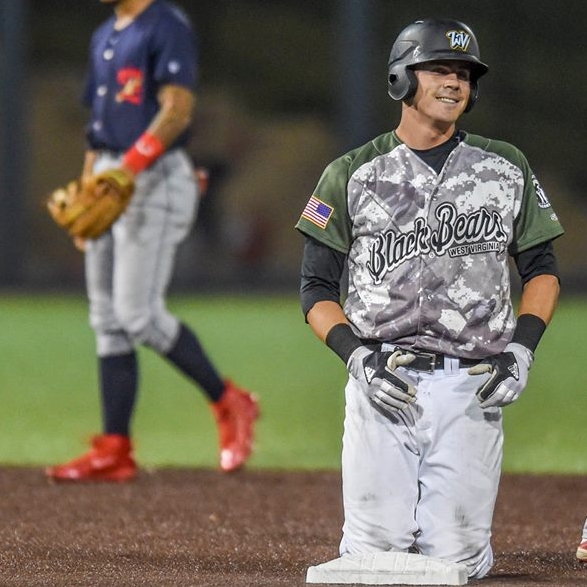 custom baseball jerseys