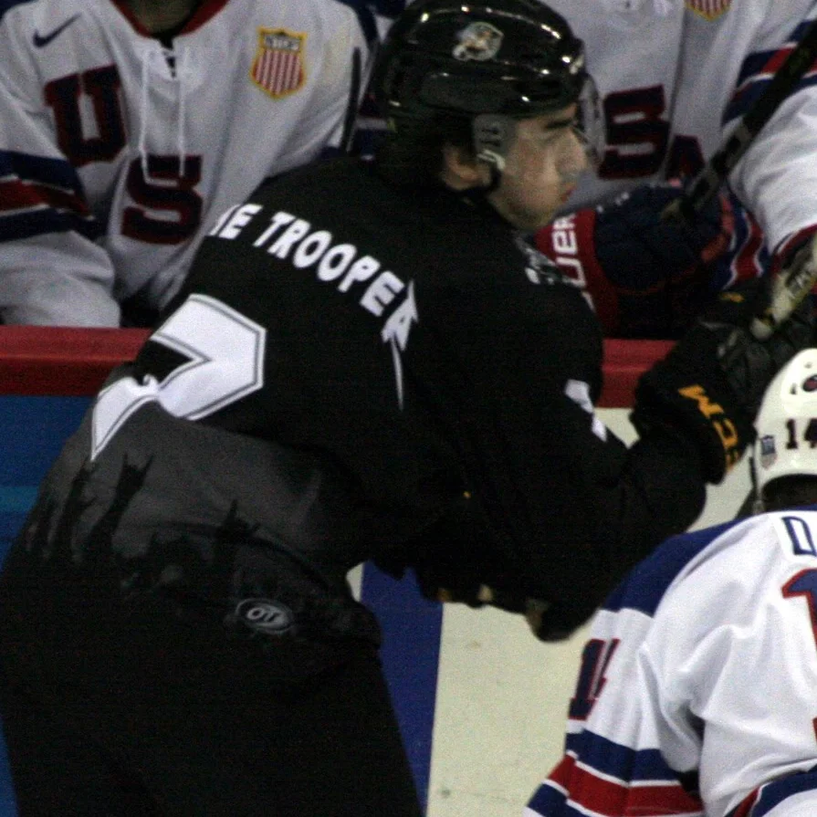 custom hockey uniforms