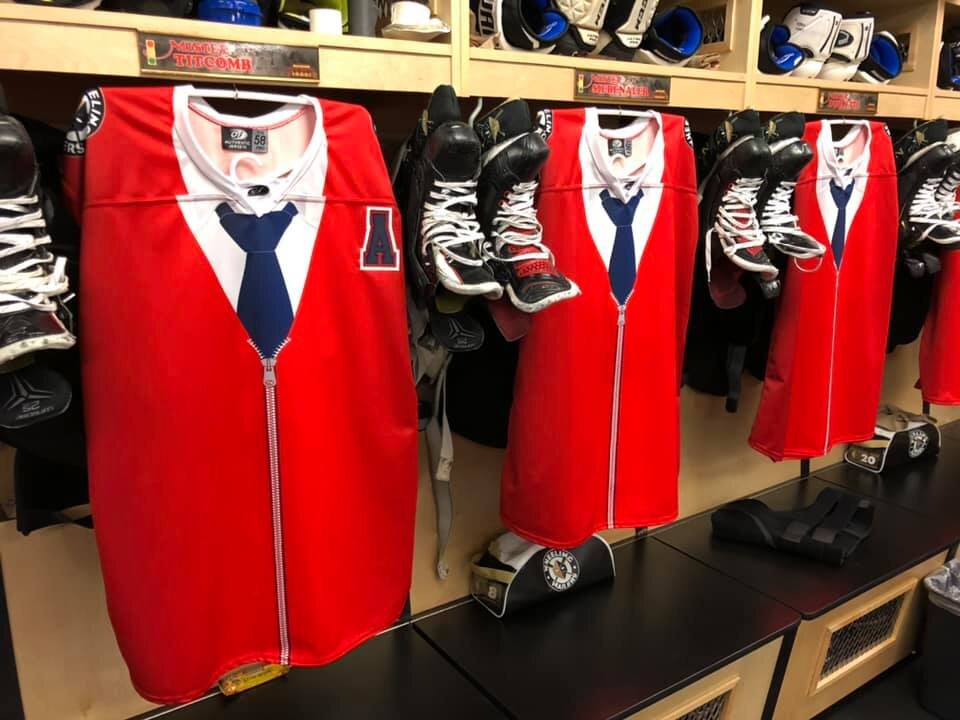 custom hockey uniforms