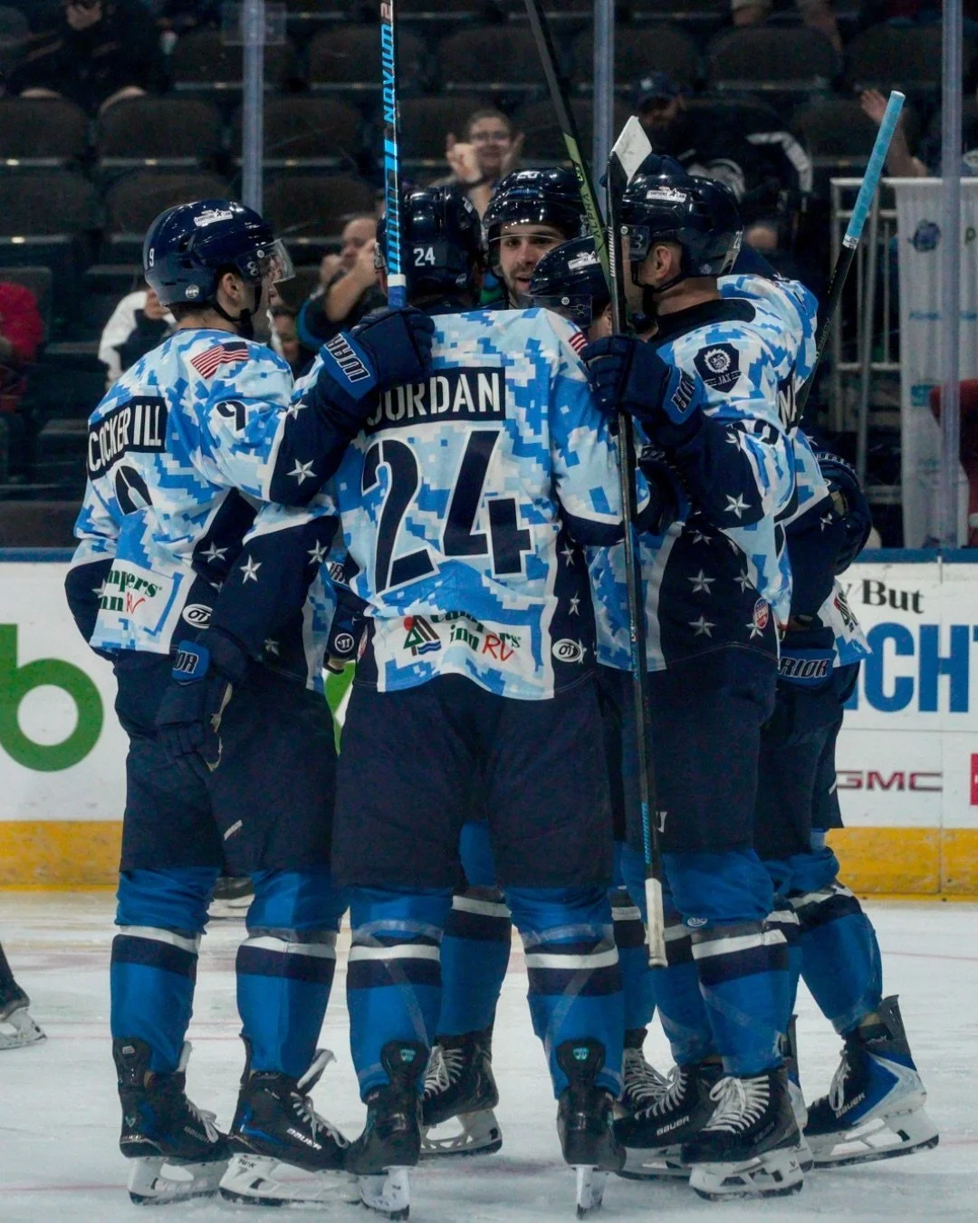 A full rink, a grateful crowd, and a night dedicated to heroes. To all service members out there. THANK YOU and happy Military Appreciation month. 

@jaxicemen