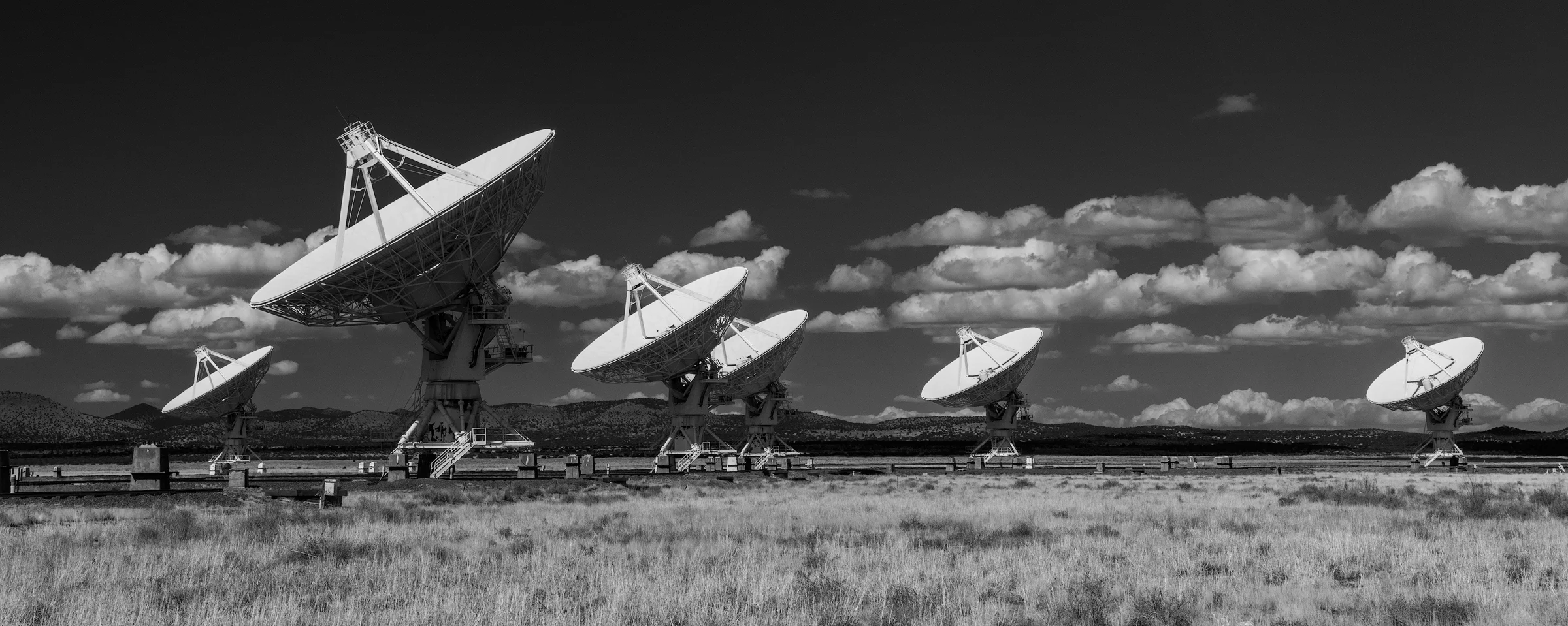VLA_B&W.jpg
