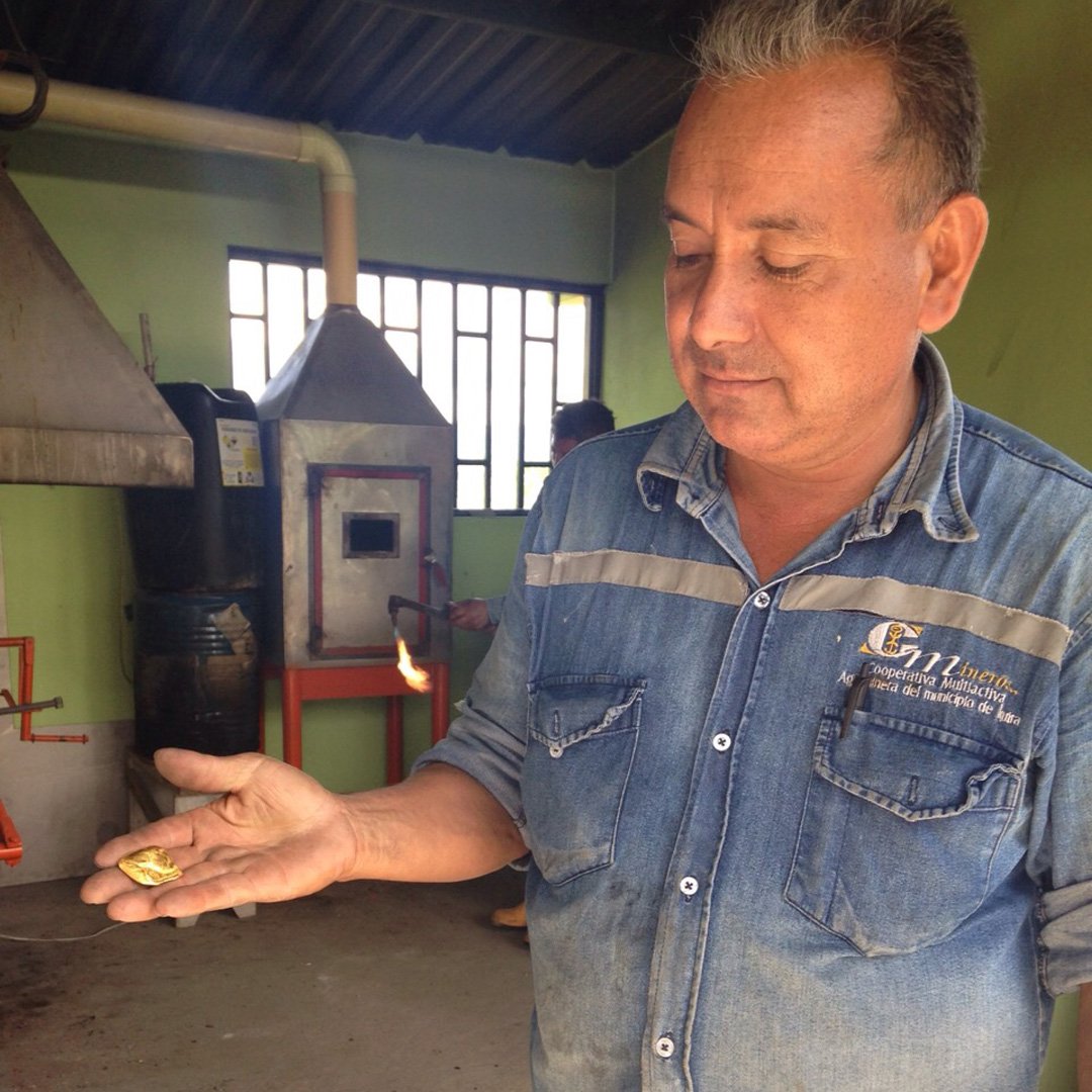 COLOMBIA---Iquira---2015-(c)-ARM-(5).jpg