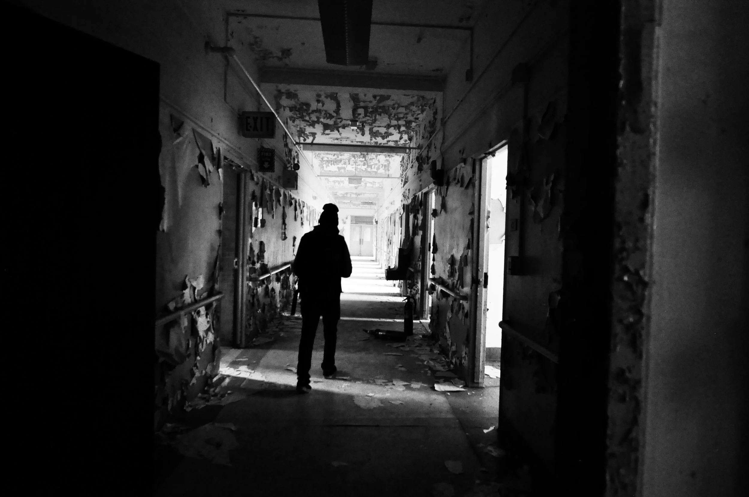 hallway2.jpg