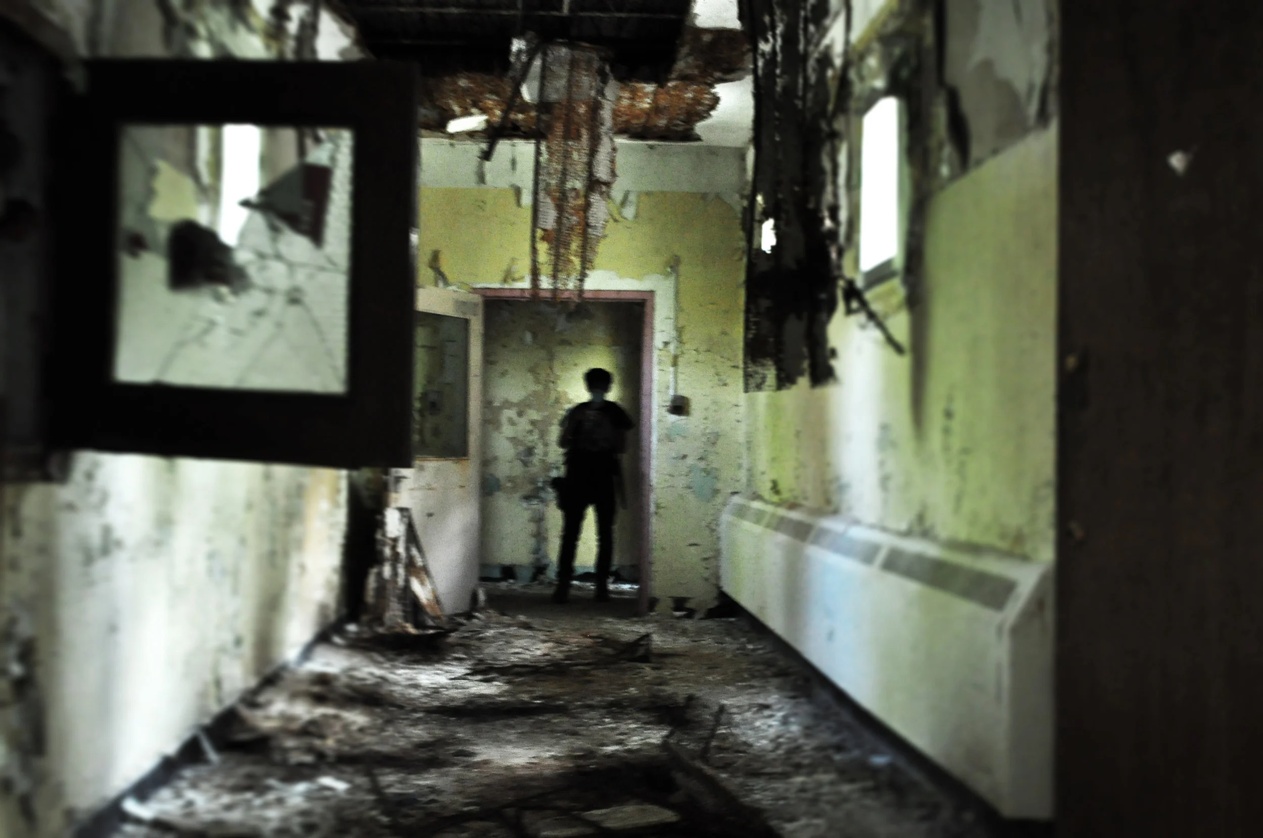 creepyhallway.jpg
