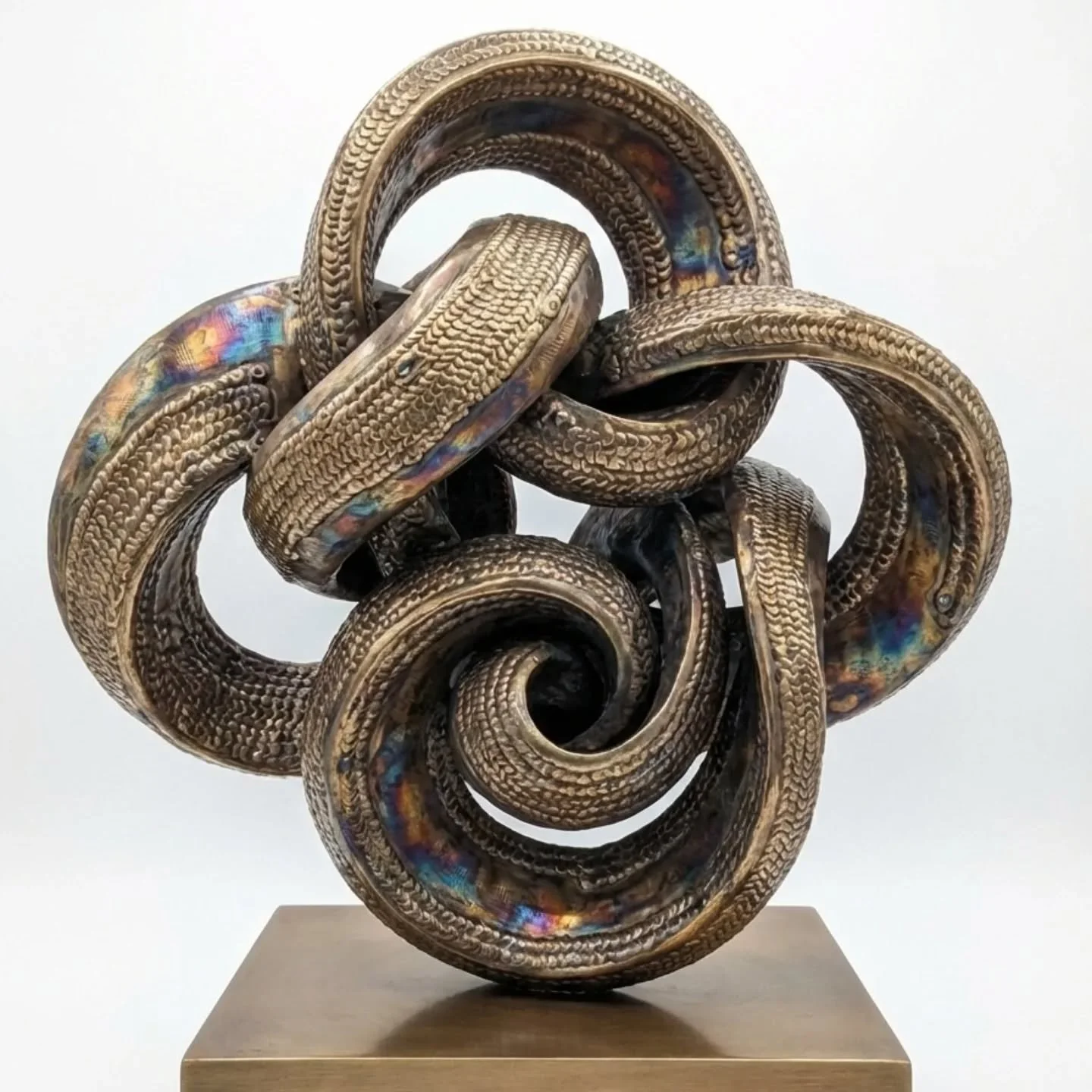 Title - Writhe
Edition - Unique Work
Material - Bronze 
Finish - Patina
Base - Bronze
Finish - Patina

Single-Edition Bronze : Unique sculptures, handcrafted for the interiors and exteriors of tomorrow.  Handmade in the UK and shipped worldwide.

Com