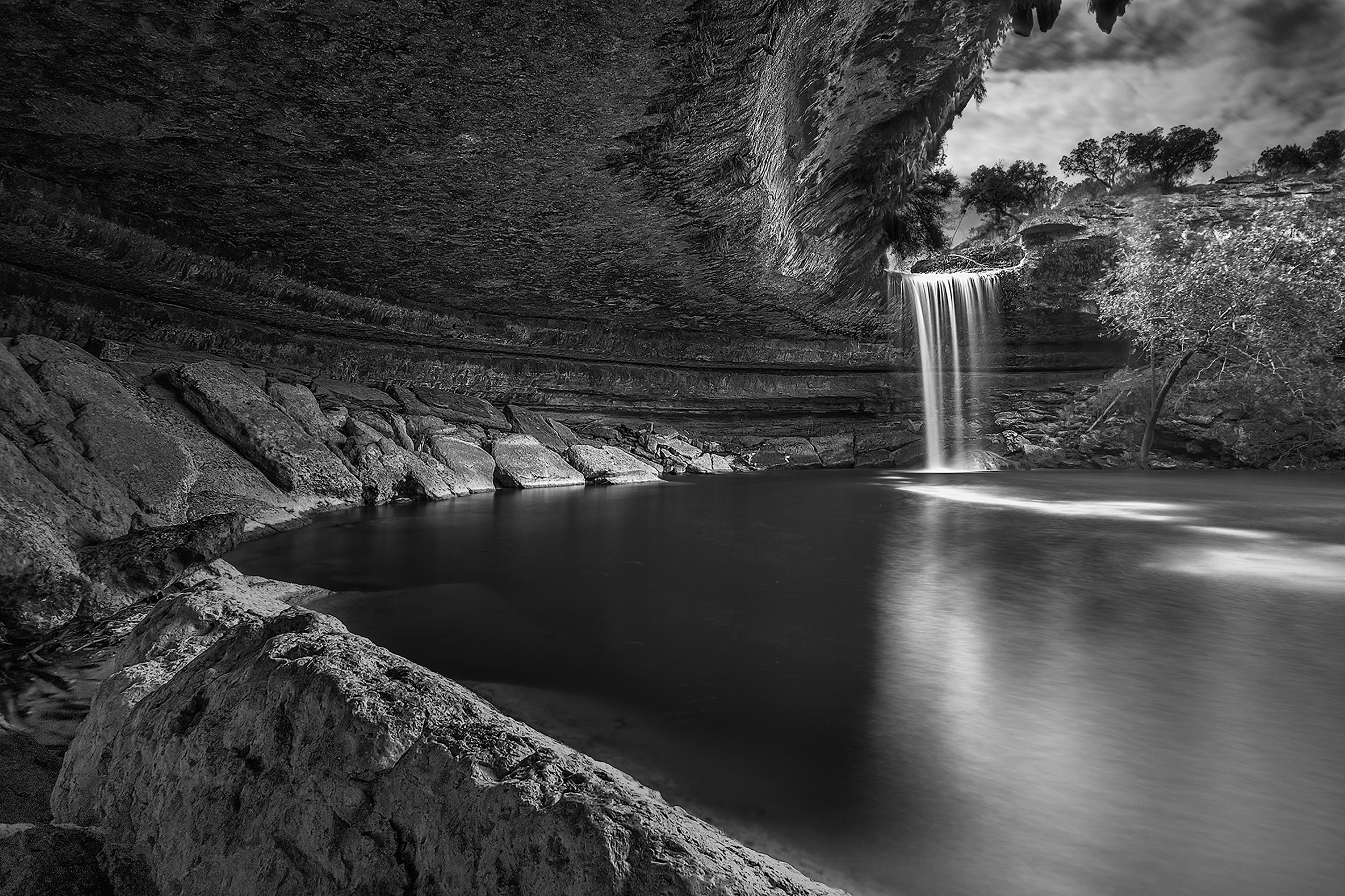 DSC_0358-Recovered-hamilton-copy-bw-universe.jpg