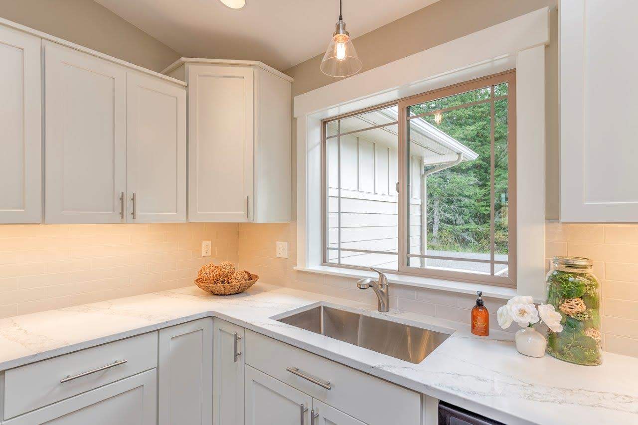 95 Kruse-kitchen5.jpg