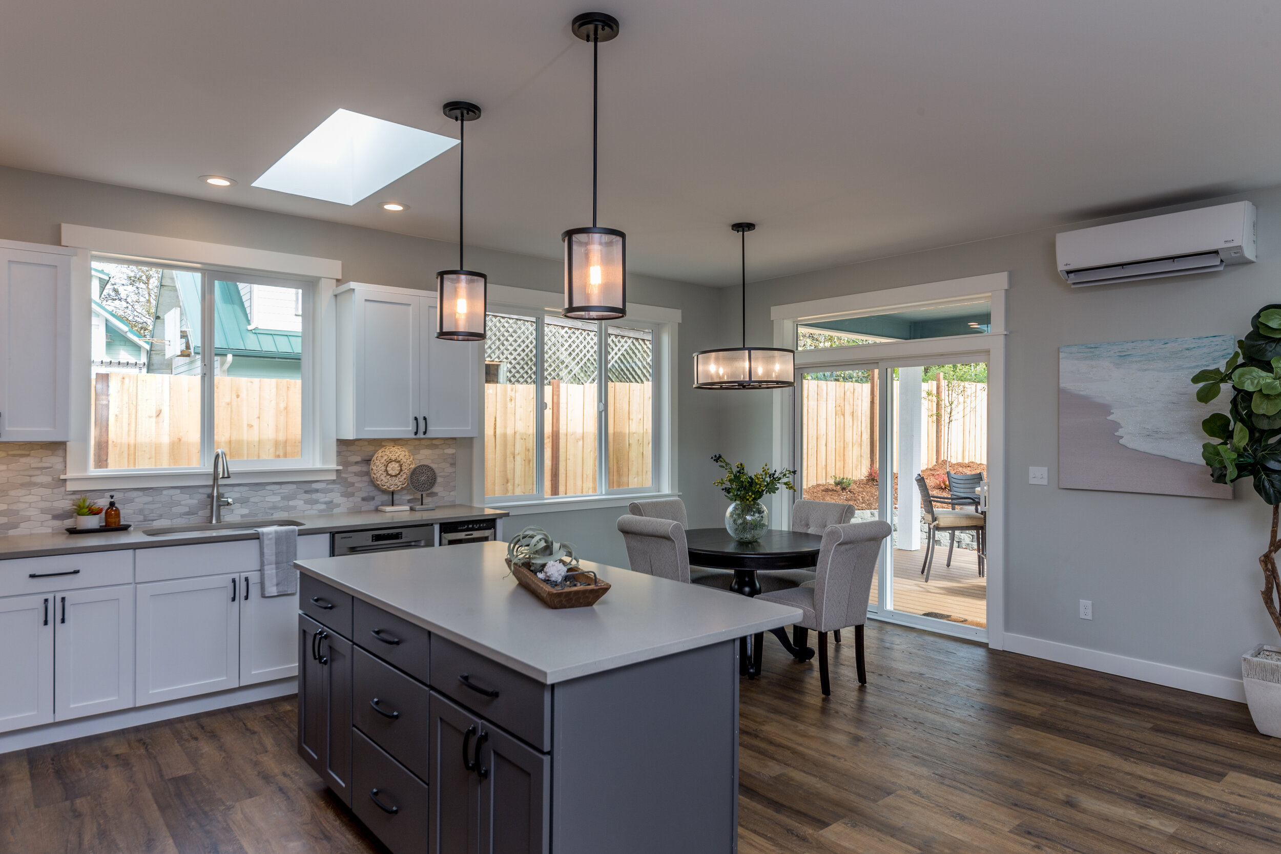 321 Myrtle (19).jpg