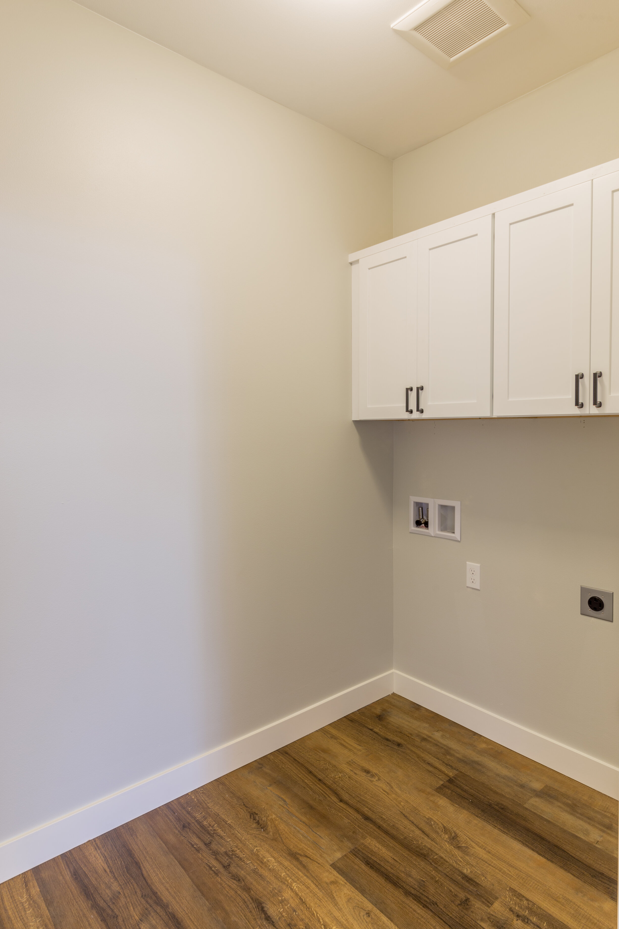 321 Myrtle (41).jpg