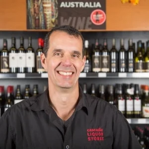 JEFF LUCAS GM, COURTENAY PRUD'HOMME LEVEL 1 / WSET LEVEL 2