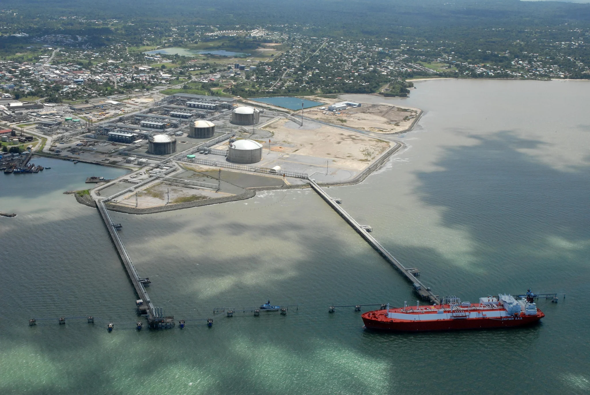 trinidads-atlantic-lng-names-shell-exec-as-new-ceo.jpg