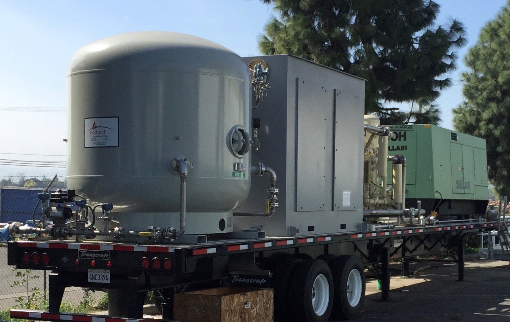 Gas Land's Mobile Nitrogen Compression, Generation, & Storage Package