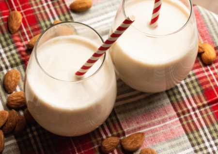 almond milk 8280.png