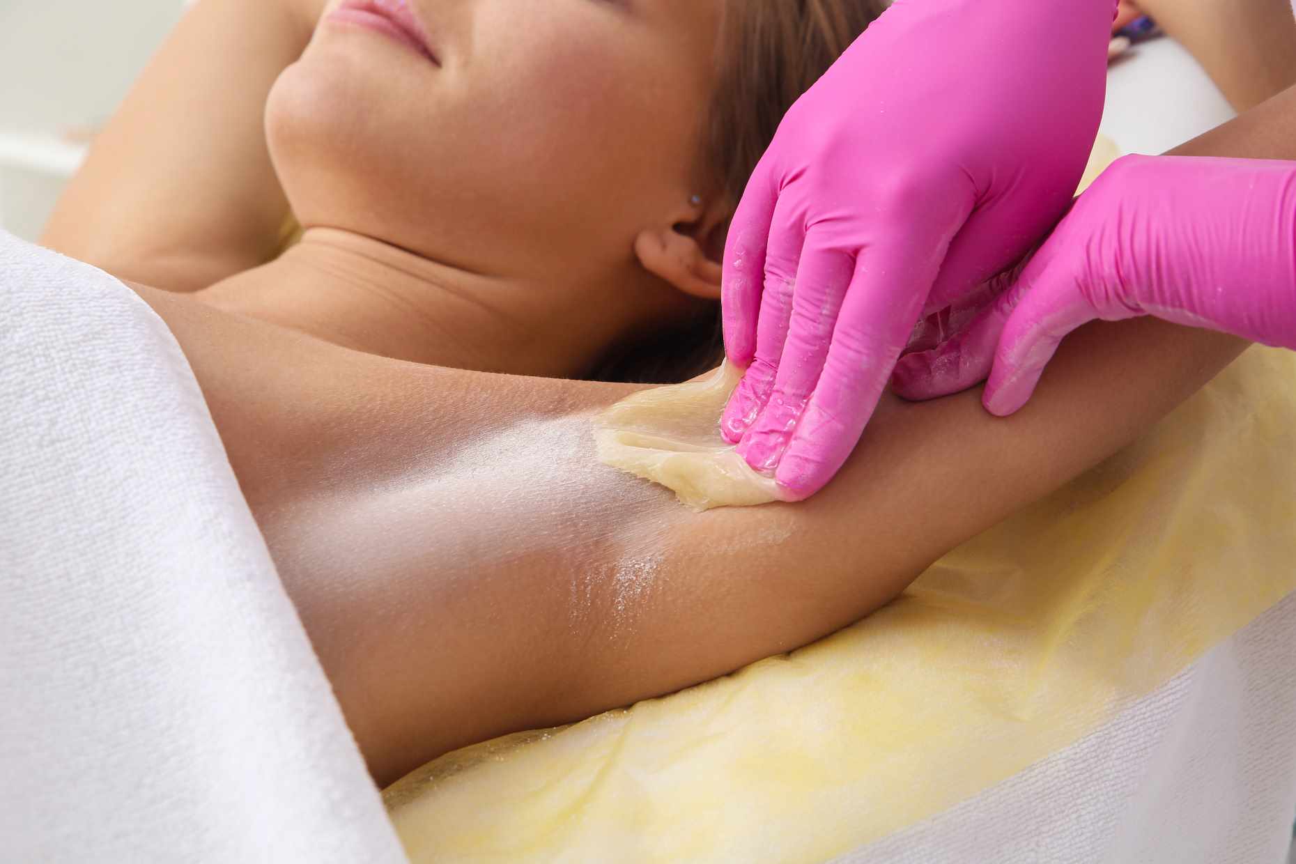 Underarms body sugaring.jpeg