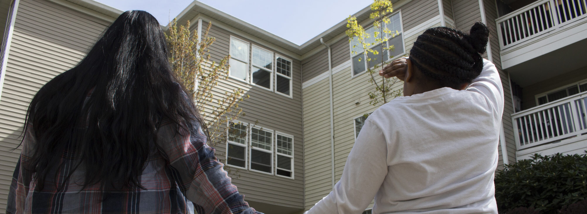 woman-and-daughter-looking-at-apartments.jpg