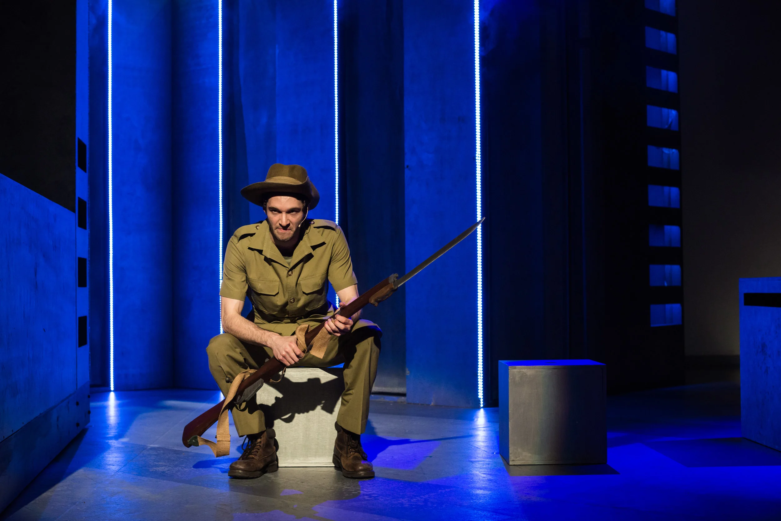 MotherCourage_0139.jpg