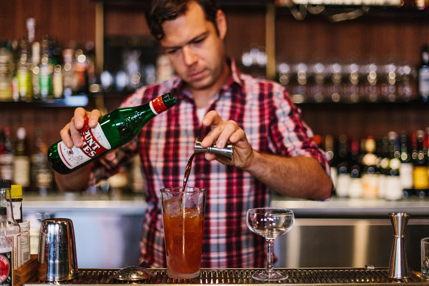 BEVERAGE-Paper_Plane-lindsey_a_miller_photography-02.jpg