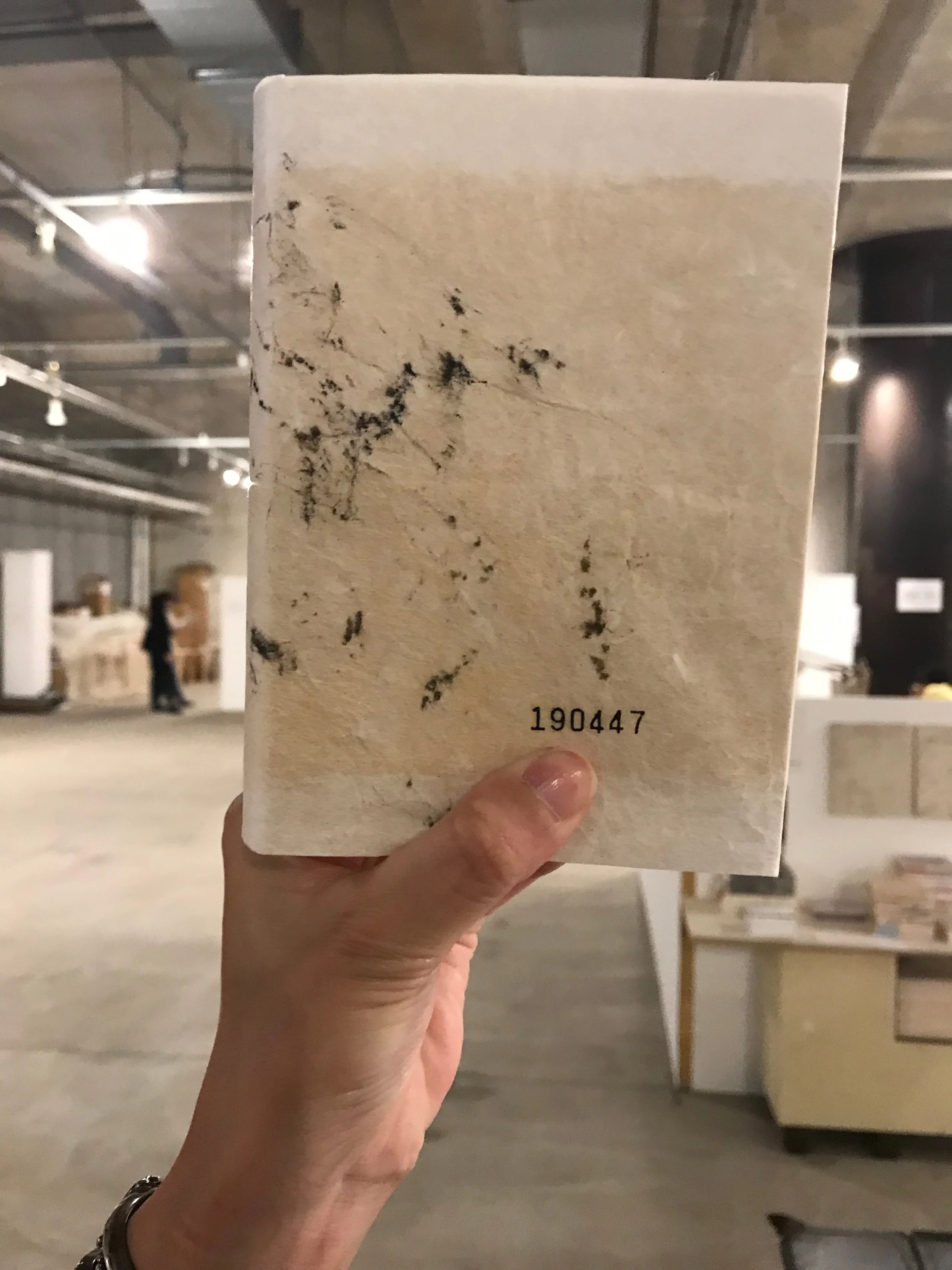 Book code #190447, 俳句歳時記 . Taken at BankART1929 Station.