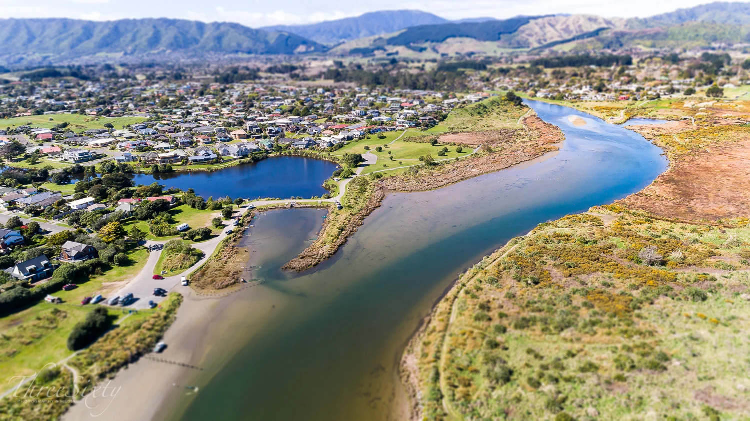 Waikanae River - Shot from Otaihanga