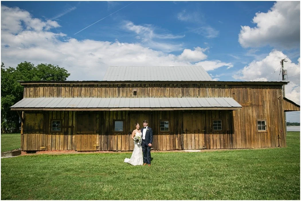 echard_wheeler_rustic_farm_wedding_00071.jpg