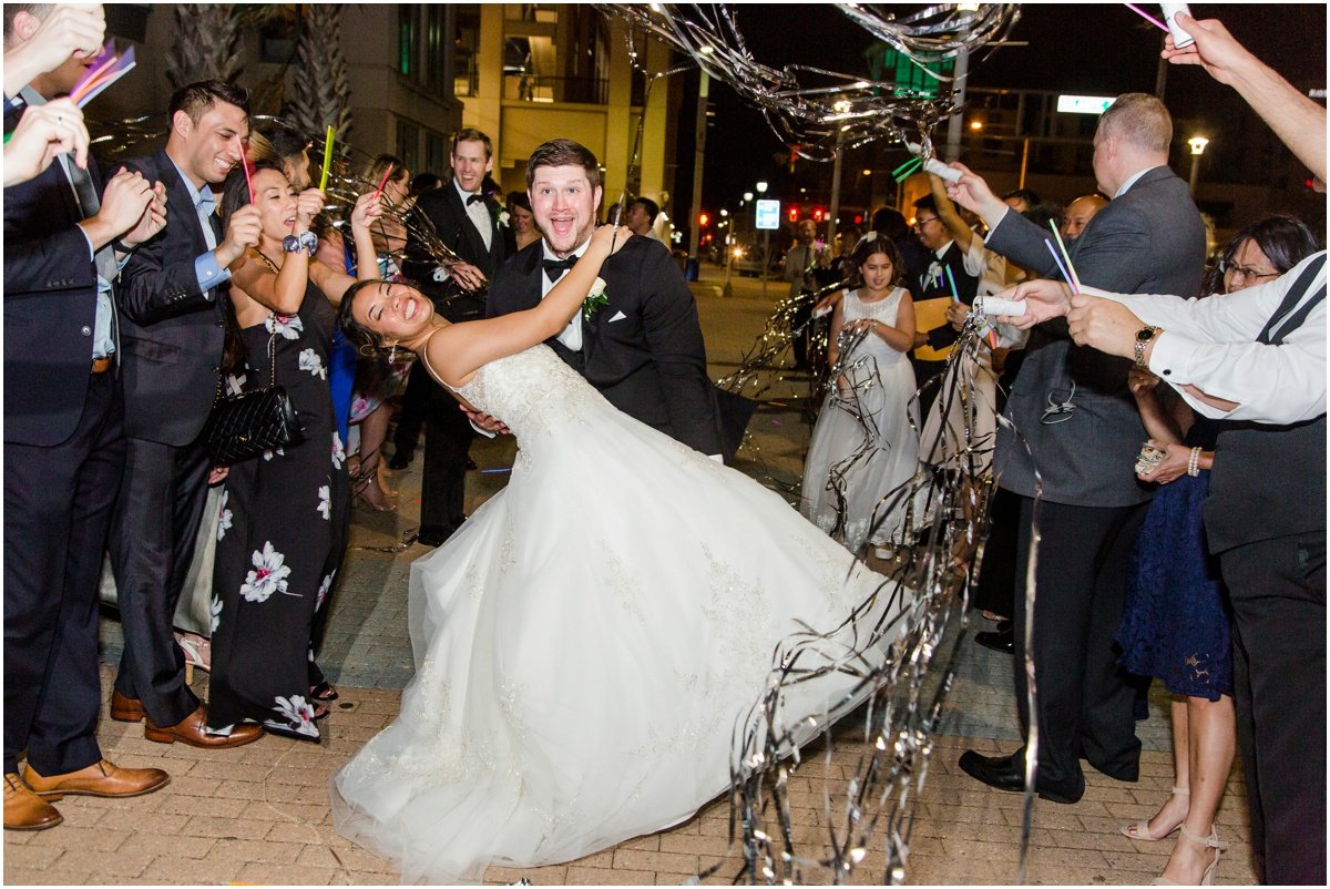 virginia_beach_hilton_oceanfront_wedding_00183.jpg