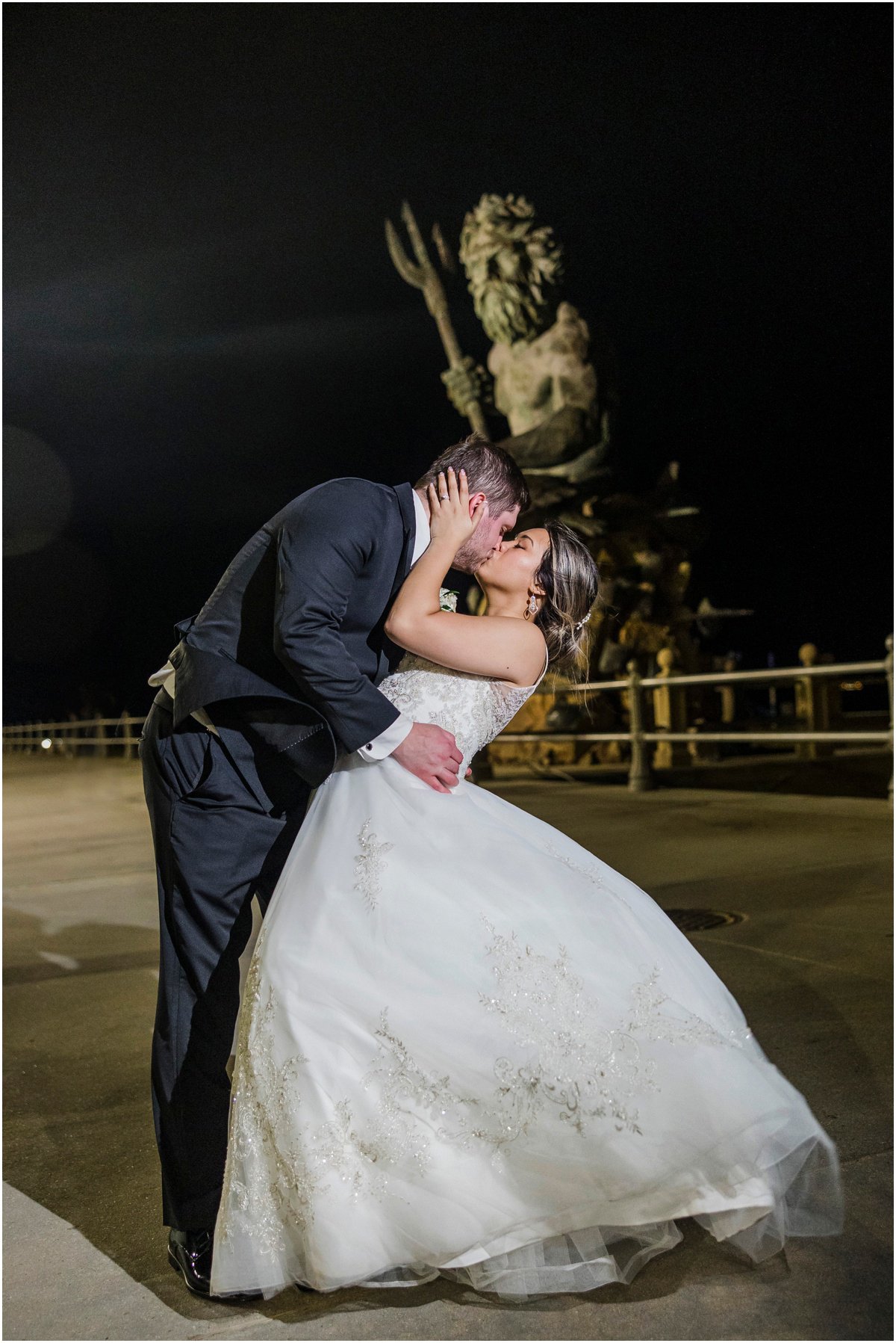 virginia_beach_hilton_oceanfront_wedding_00184.jpg