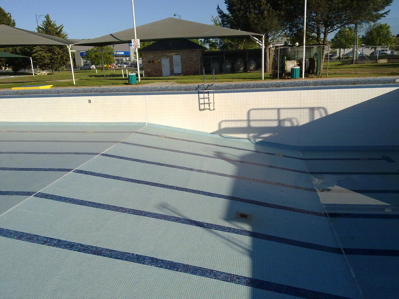 State Wide Pools Services · Community and Commercial Swimming Pools