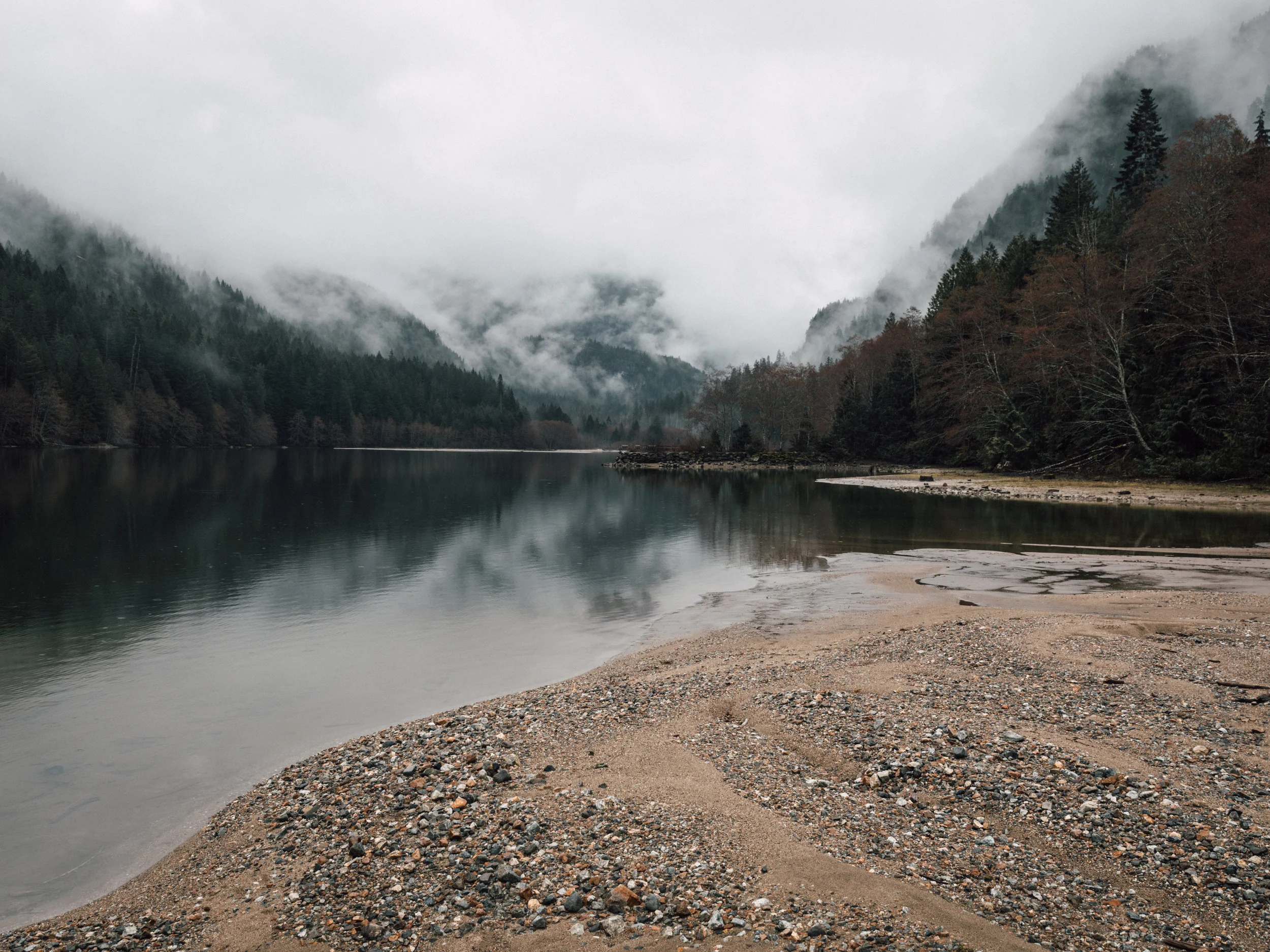 CascadesNP_LakeDiablo.jpg