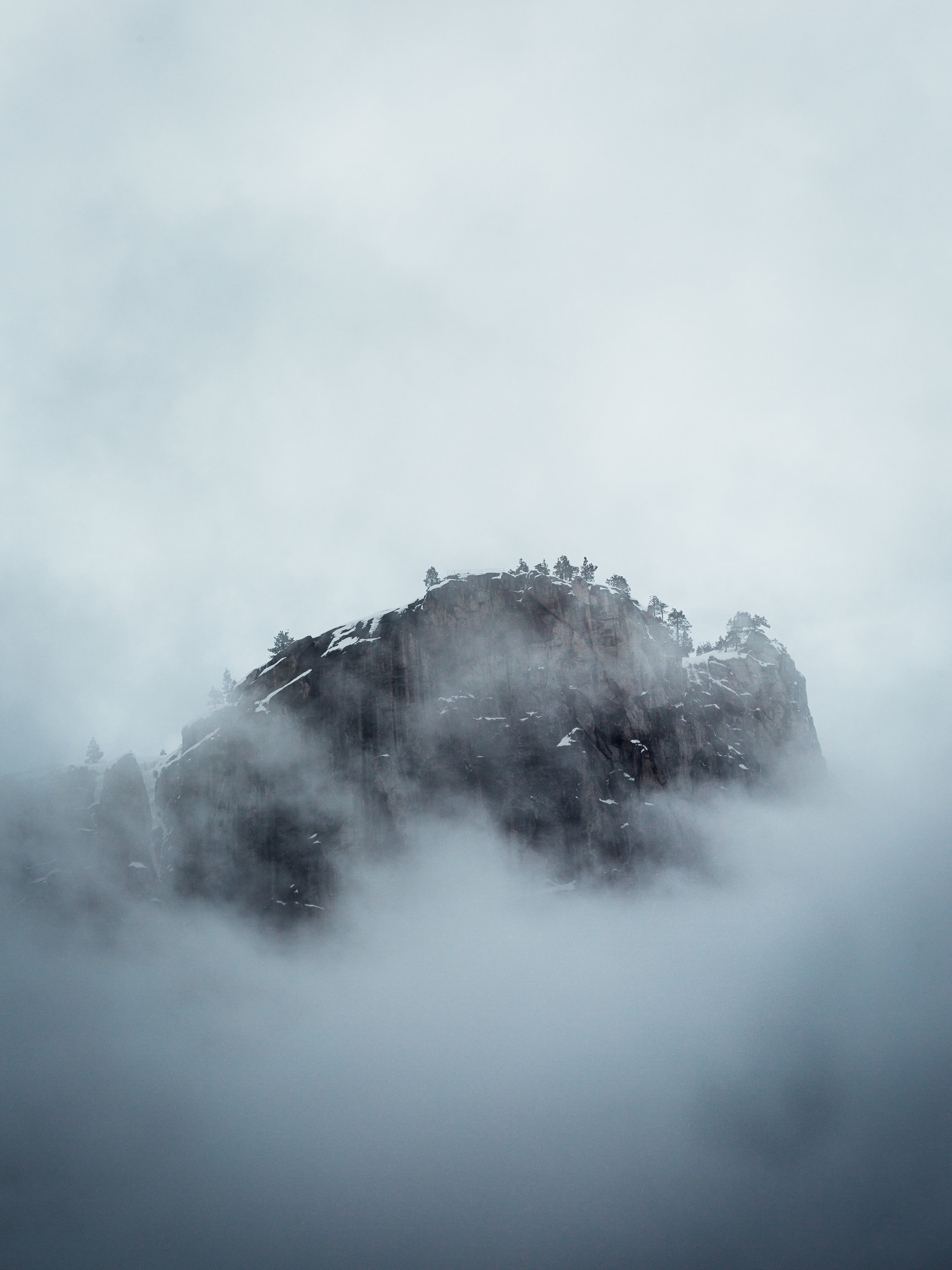Yosemite_Fog.jpg