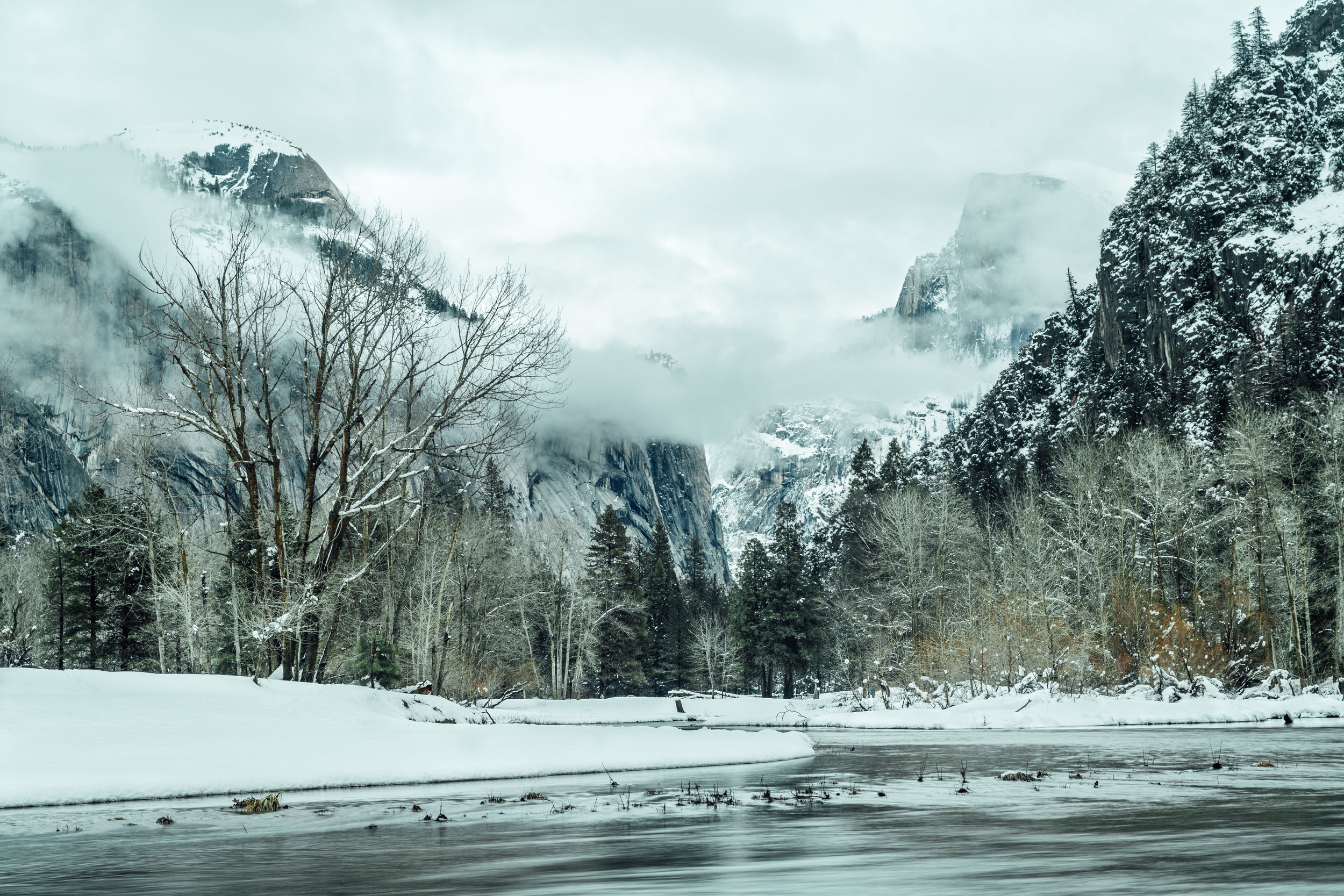 Yosemite_WinterRiver.jpg