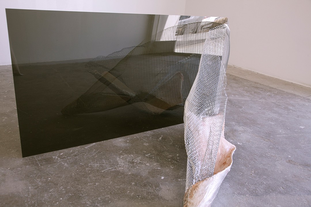 "UNTITLED", plaster, watercolor, mesh and plexiglass, 2013